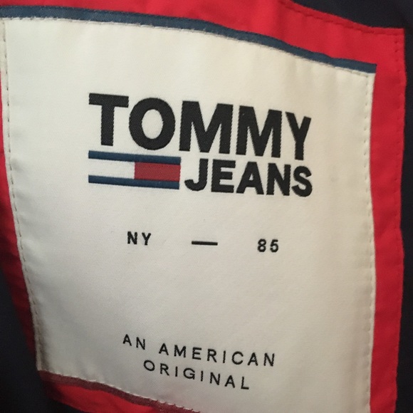 Tommy Hilfiger Puffer Jacket - Picture 3 of 3